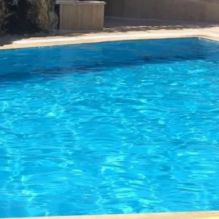 Dilhan Hotel 2*